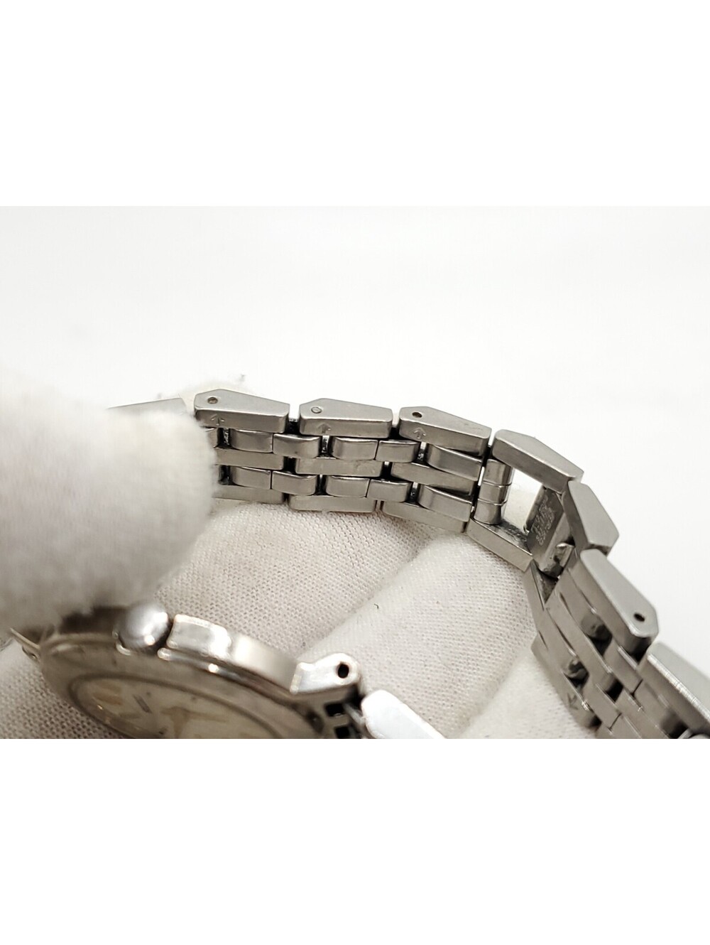 Seiko Quartz Watch Womens 25mm New Battery Silver Tone Round White Dial - Picture 14 of 15